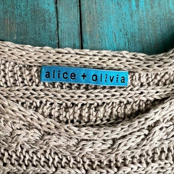 𝅺Alice + Olivia Hayden Cable Knit Sweater - Picture 10 of 11